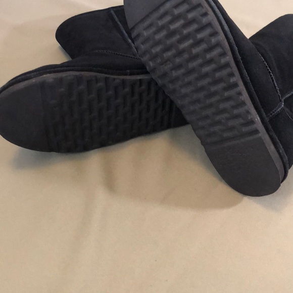 Lovely BEARPAW black suede women’s boots sz 10/11” - Picture 11 of 14